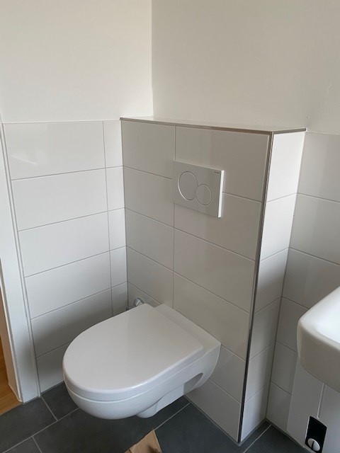 Beispielbild, Bad (1) Etagenwohnung Essen